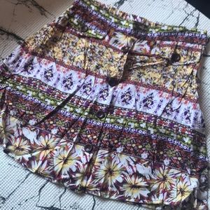 Floral print skirt